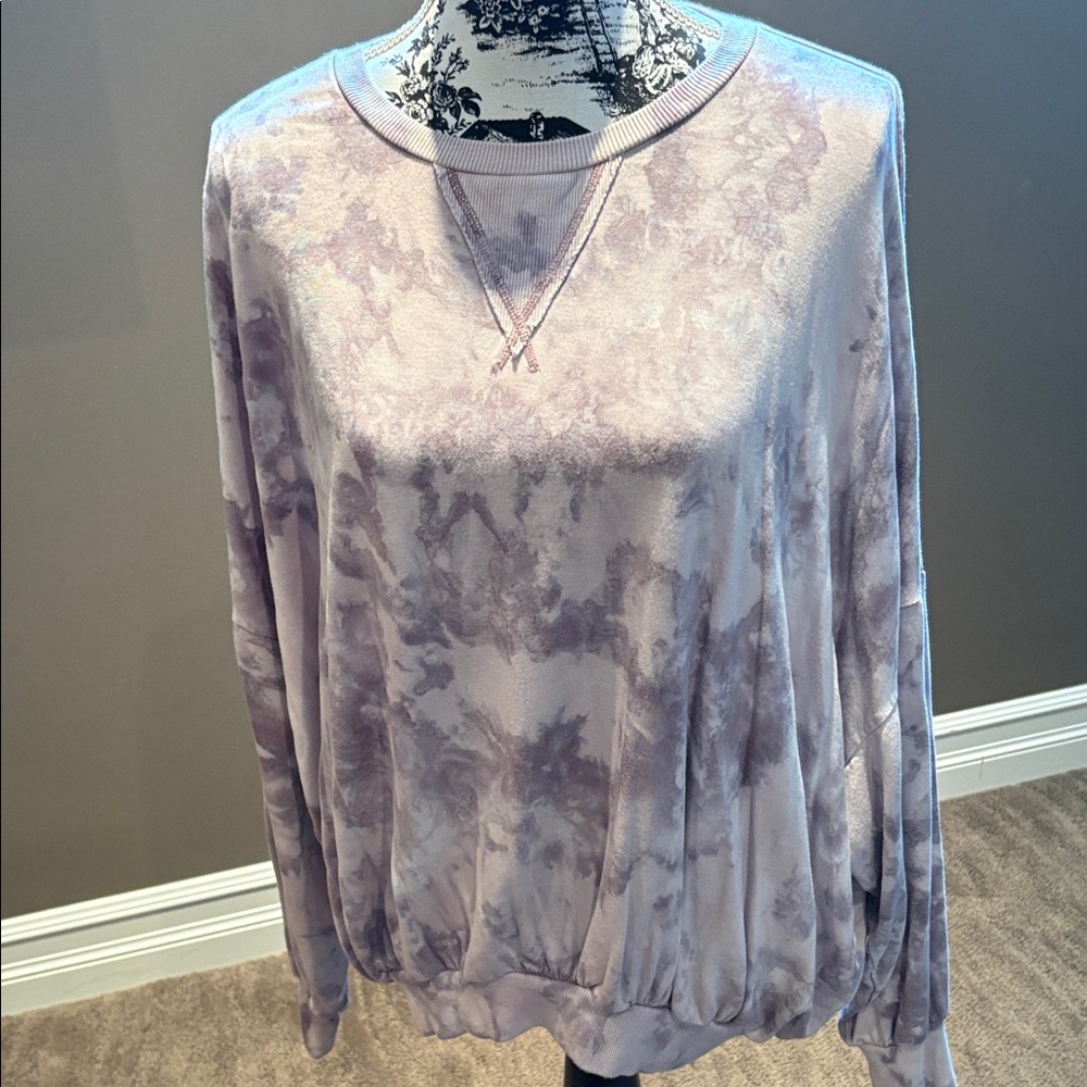 Young Fabulous & Broke Lavender Tie-Dye Pullover Sweatshirt